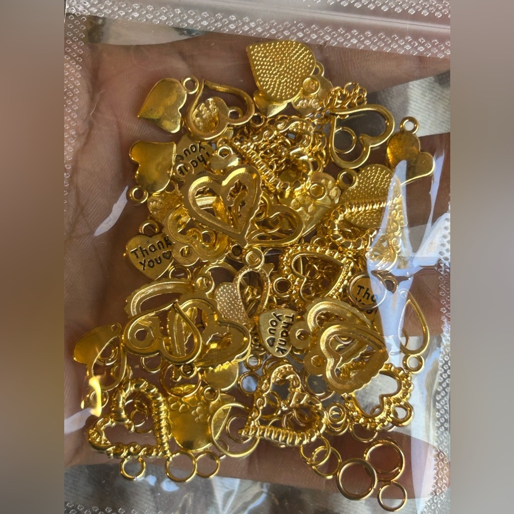 50 harts charms